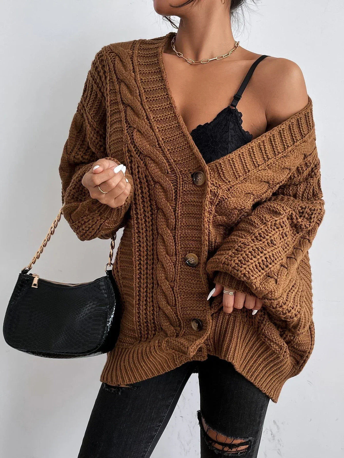 Hazel | Oversized Chunky Cable-Knit Cardigan