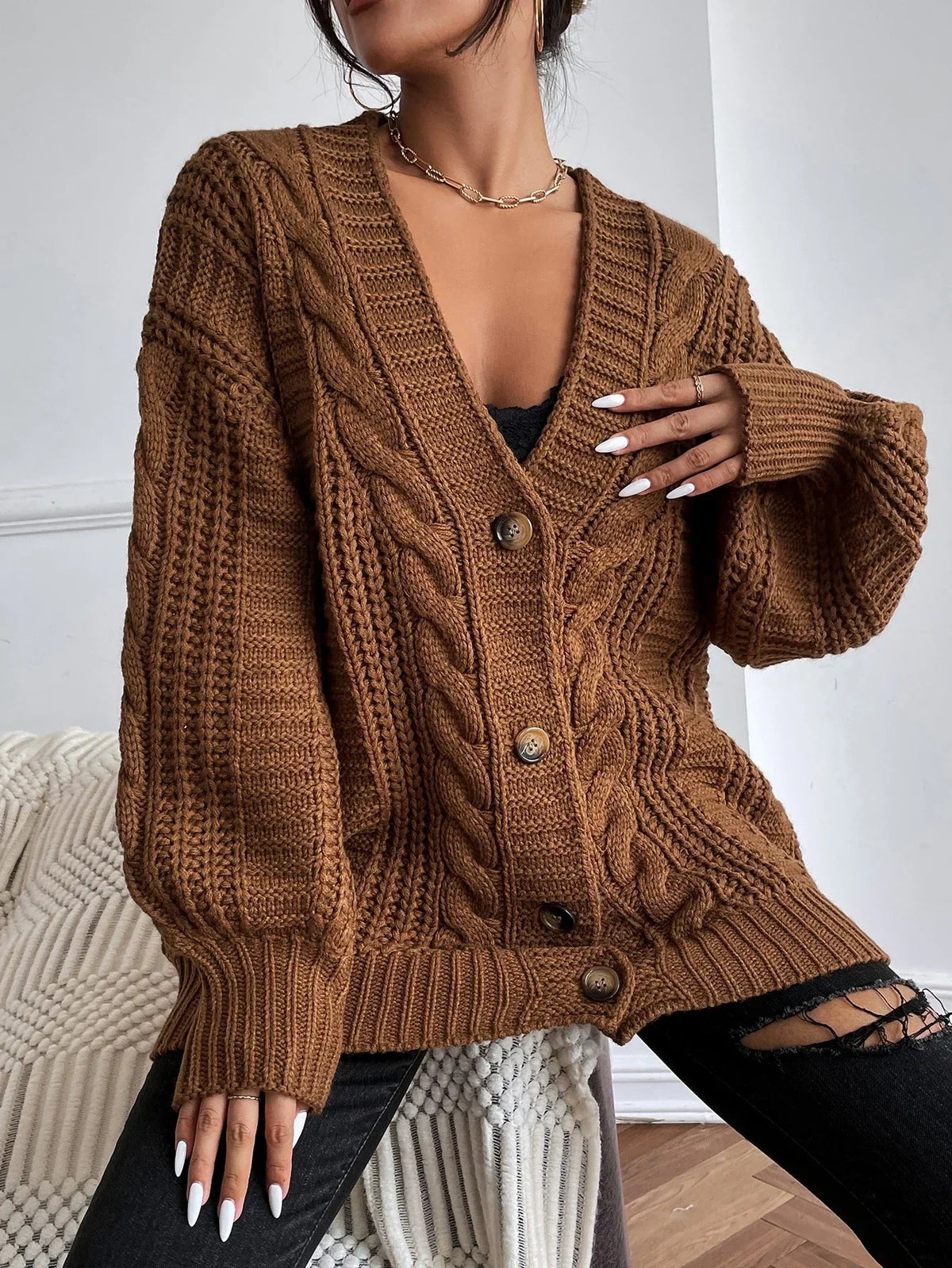 Hazel | Oversized Chunky Cable-Knit Cardigan