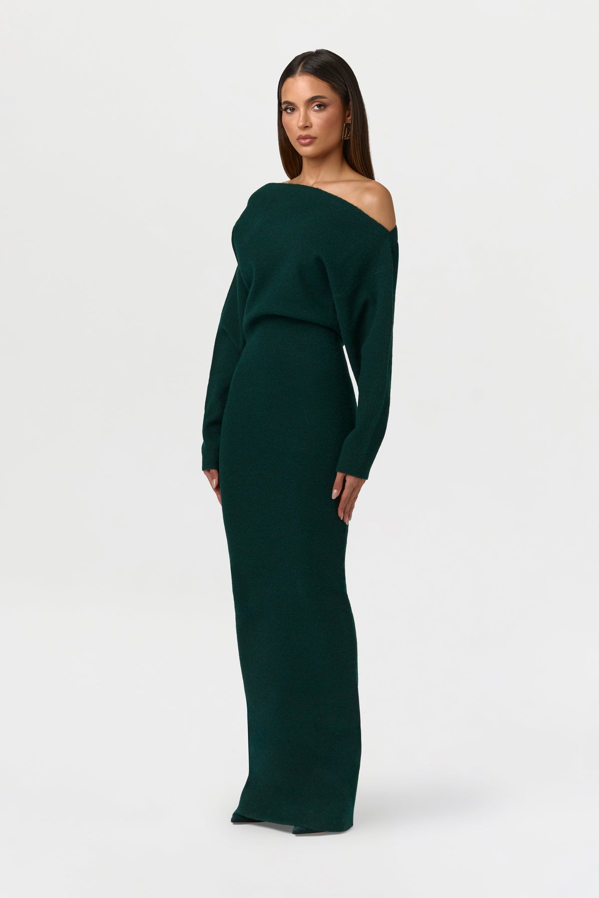 Rowan | Elegant Off-Shoulder Knit Maxi Dress