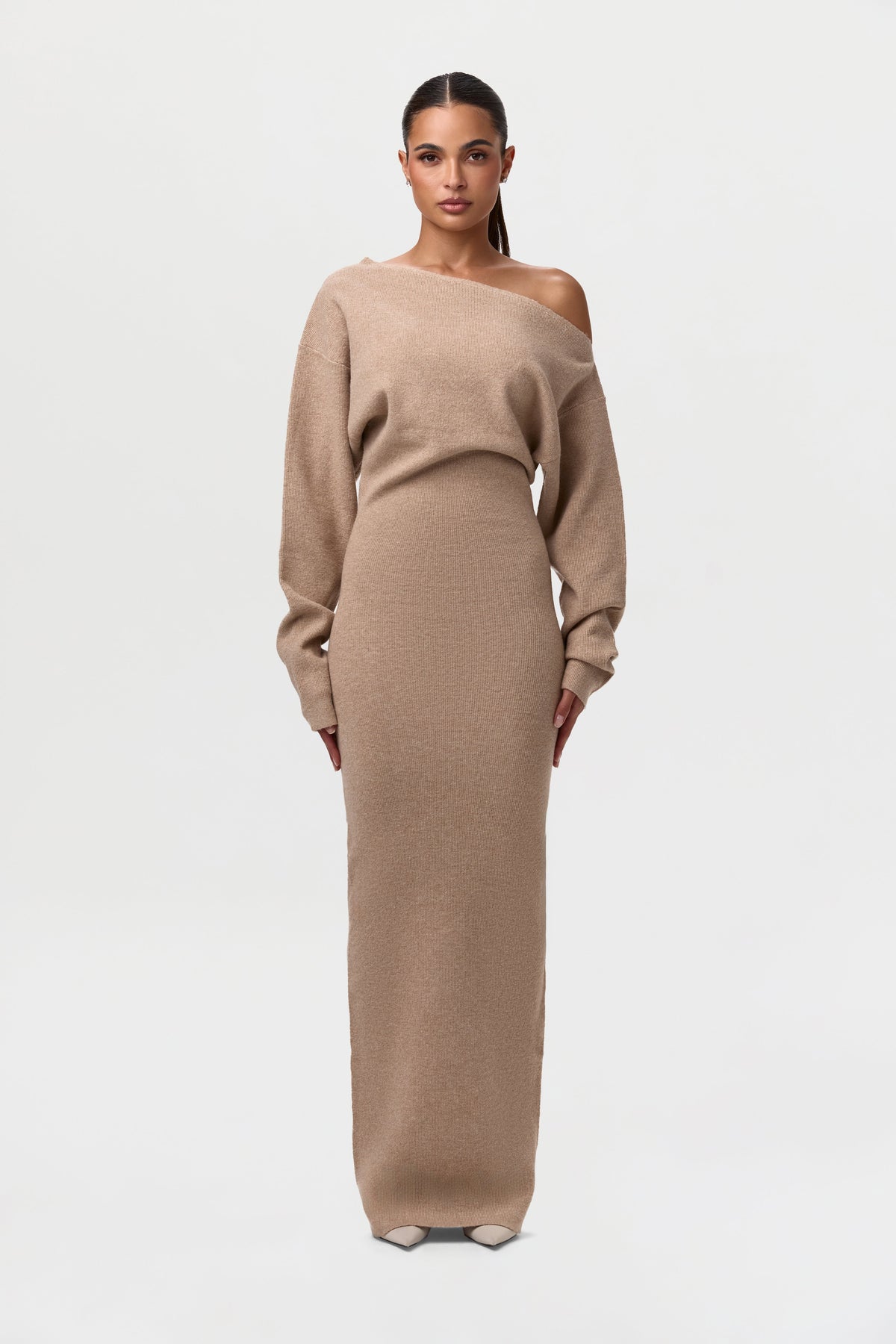 Rowan | Elegant Off-Shoulder Knit Maxi Dress
