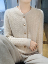 Ella | Lightweight Cable-Knit Cardigan with Decorative Buttons