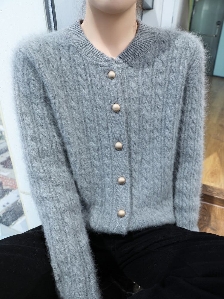 Ella | Lightweight Cable-Knit Cardigan with Decorative Buttons