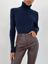 Vesper | Elegant Ribbed Turtleneck Sweater