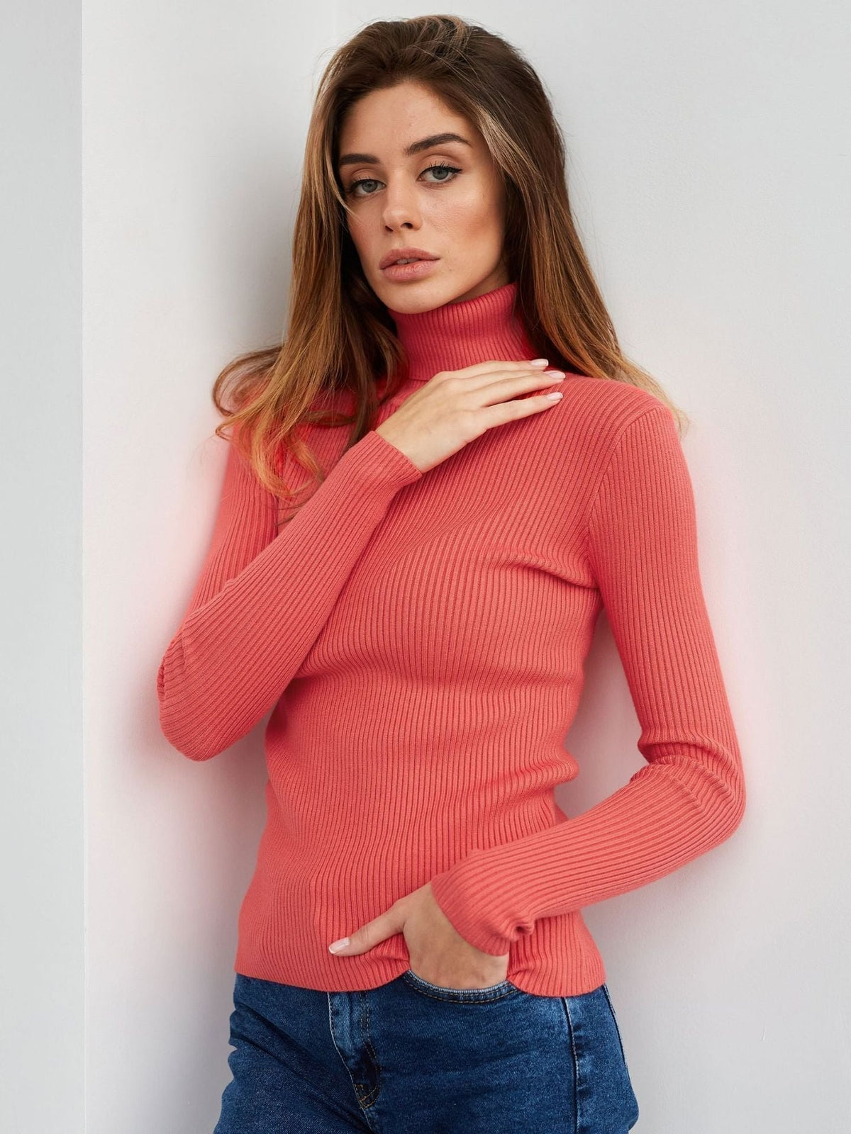 Vesper | Elegant Ribbed Turtleneck Sweater