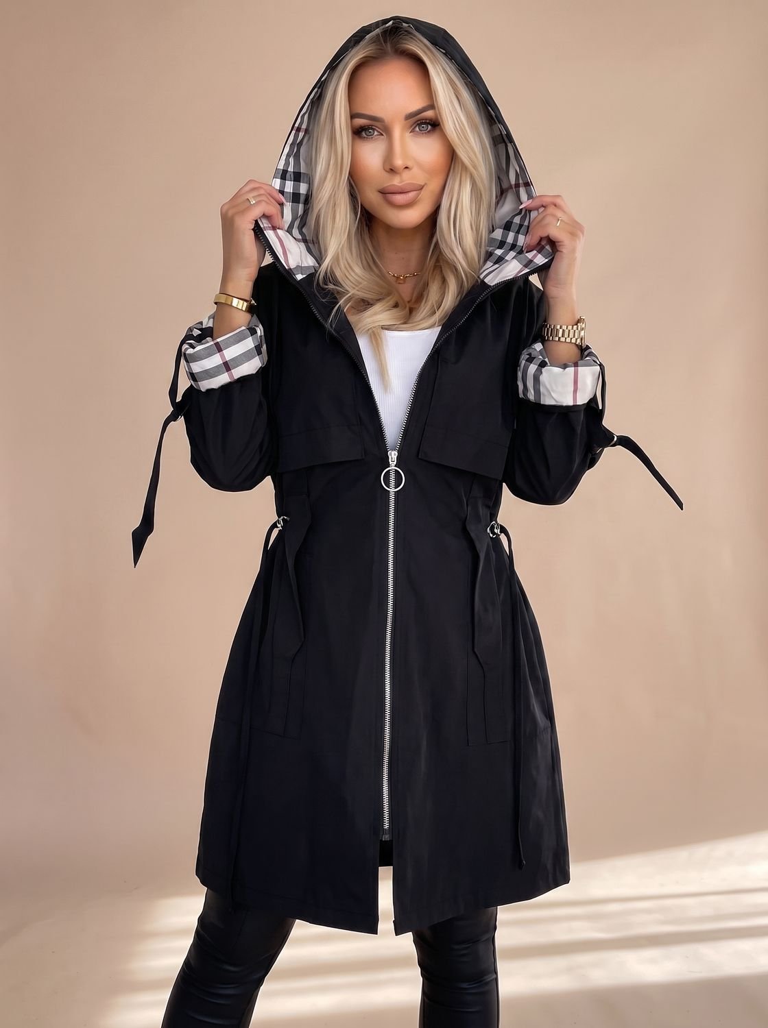 Giselle | Modern Trench Coat with Hood and Checked Details