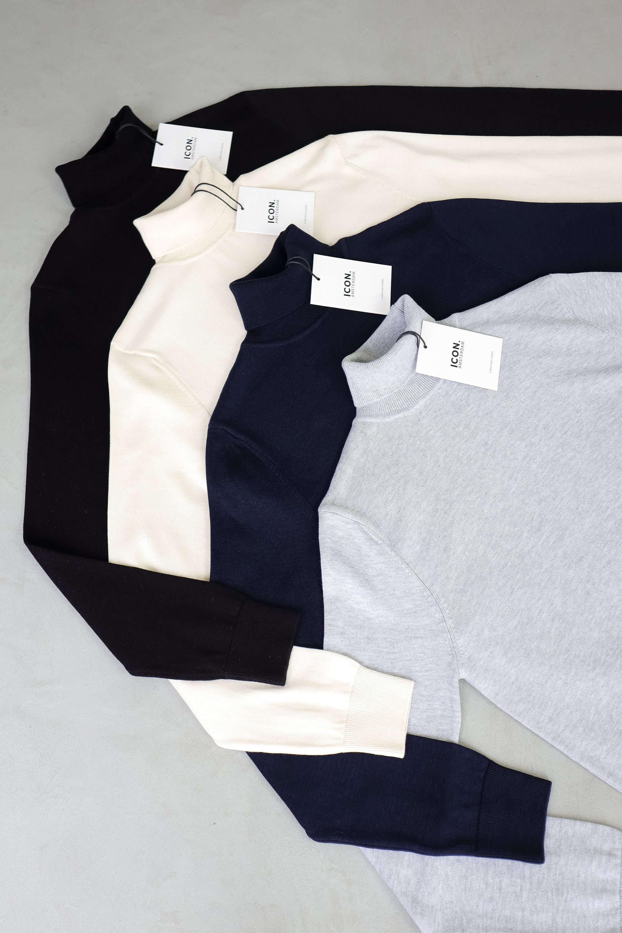THE ARTURO TURTLENECK - Maison Sydney
