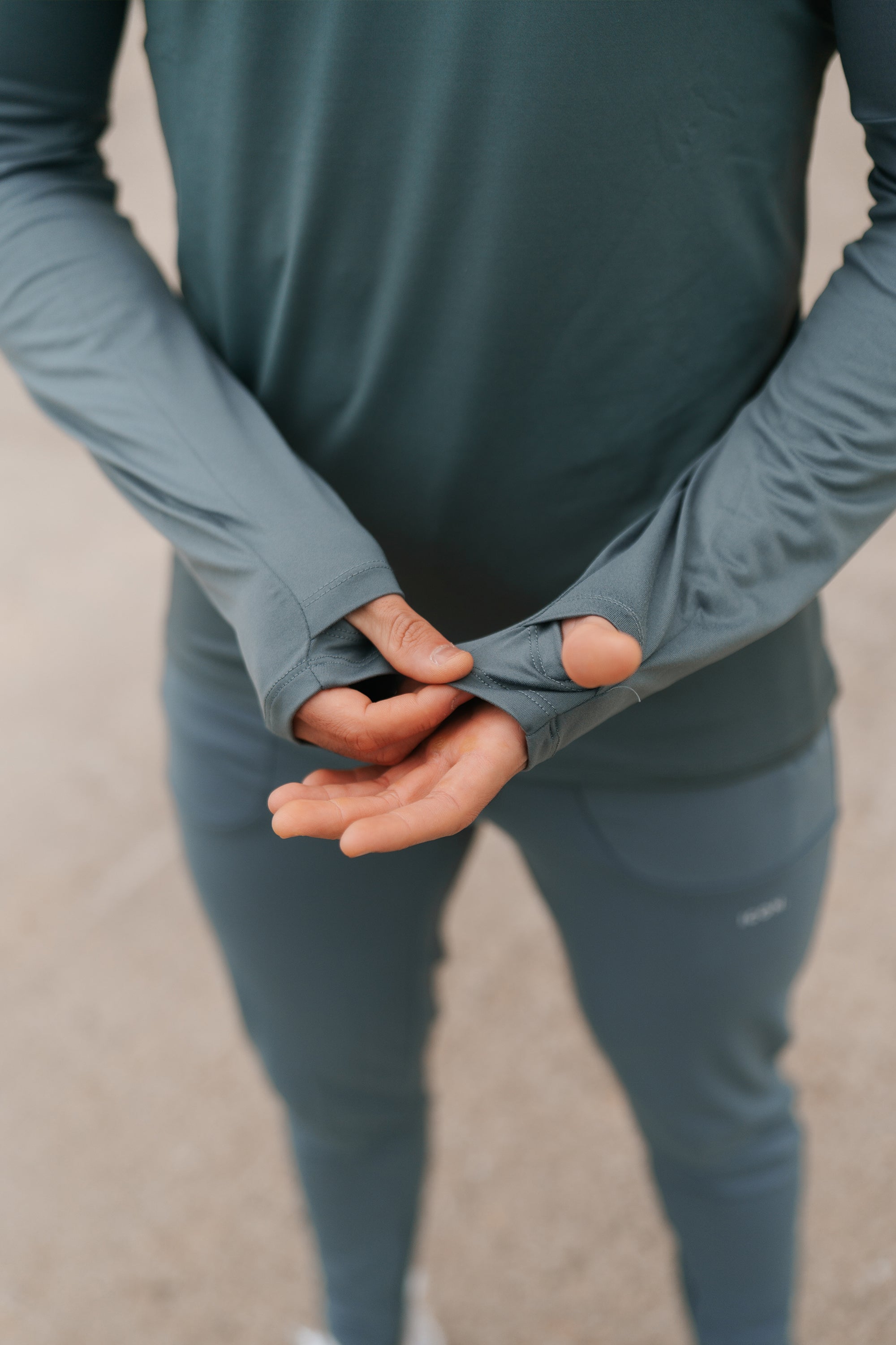 THE ICON ACTIVE HALF ZIP - Maison Sydney