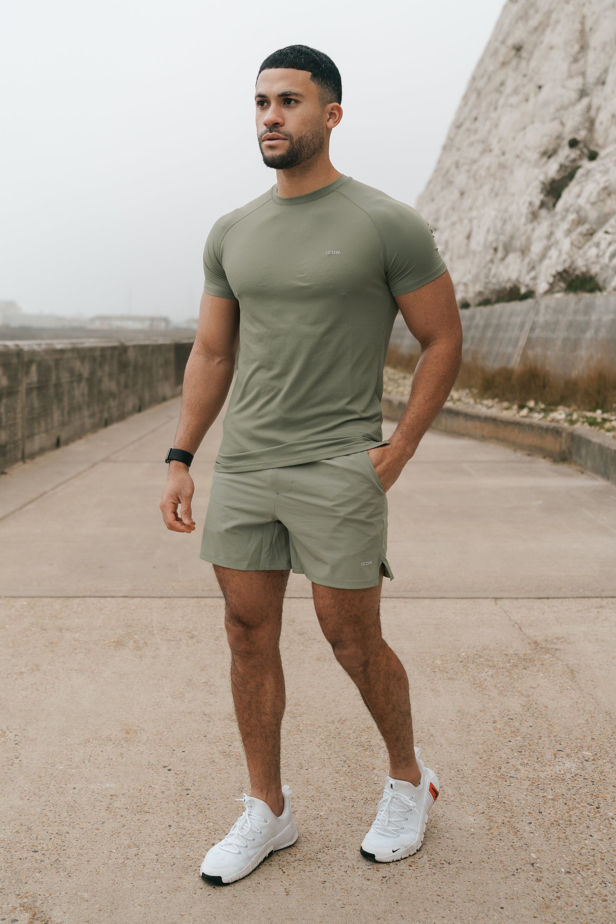 THE ICON ACTIVE SHORTS - Maison Sydney