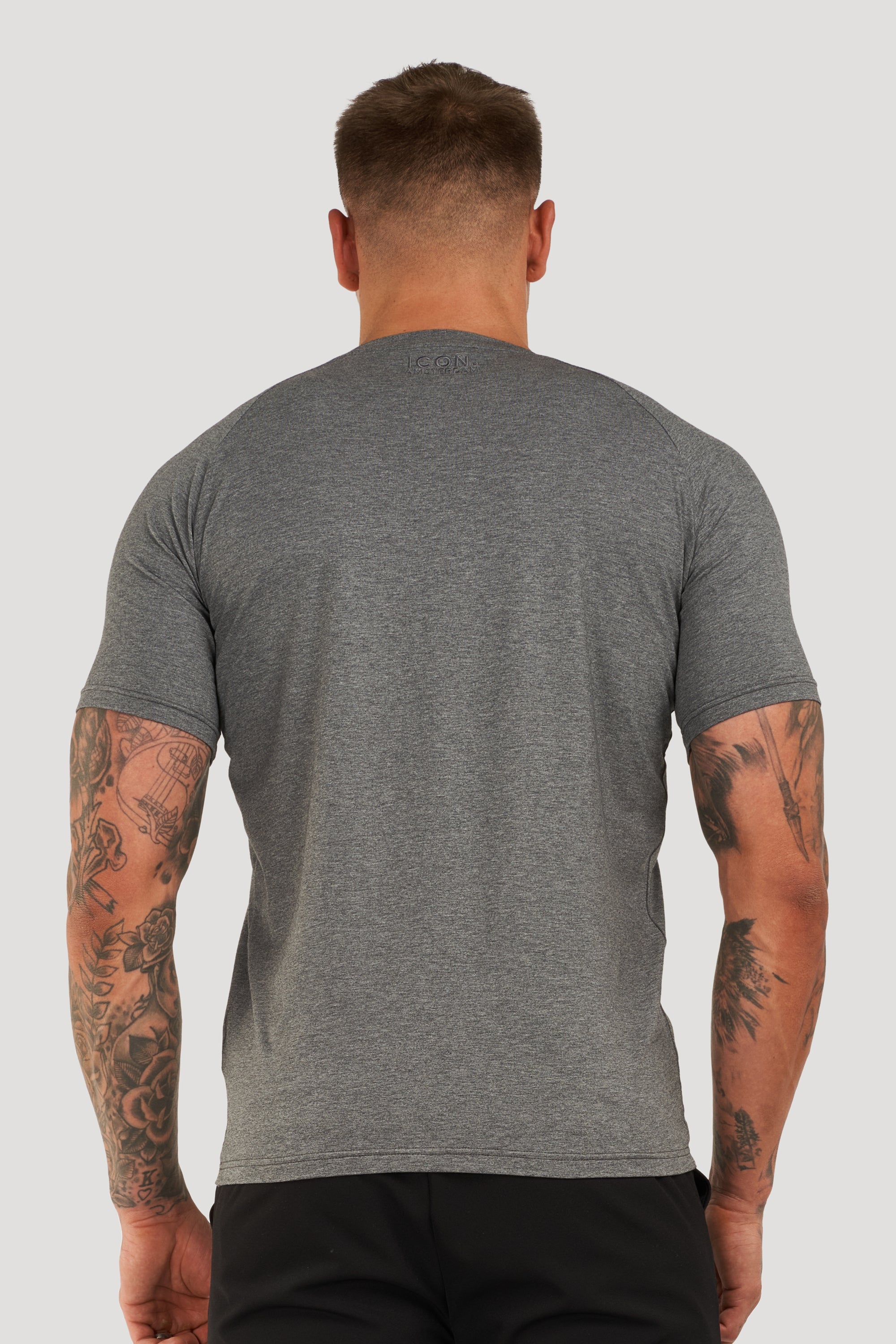 THE MUSCLE BASIC T-SHIRT - Maison Sydney