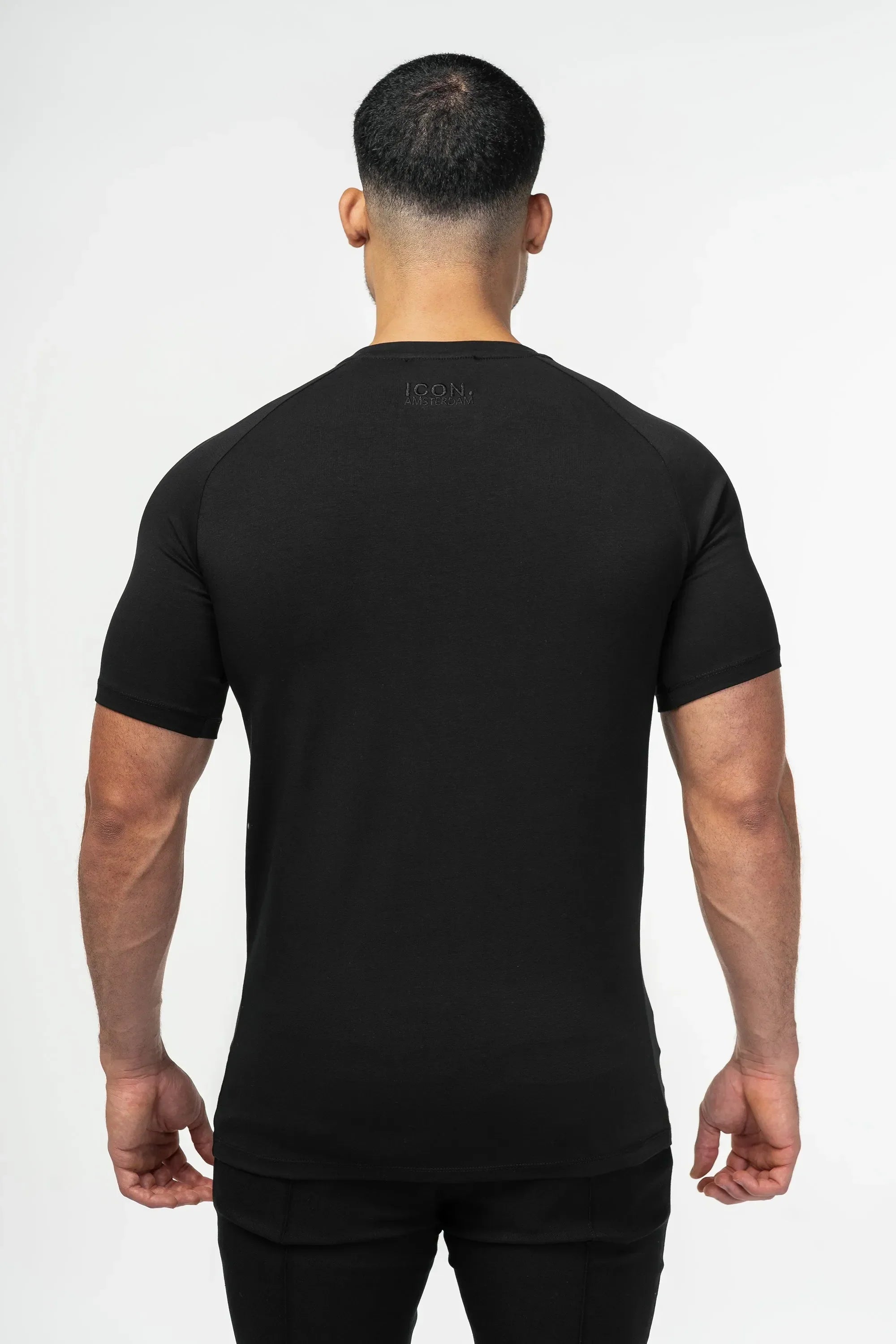THE MUSCLE BASIC T-SHIRT - Maison Sydney