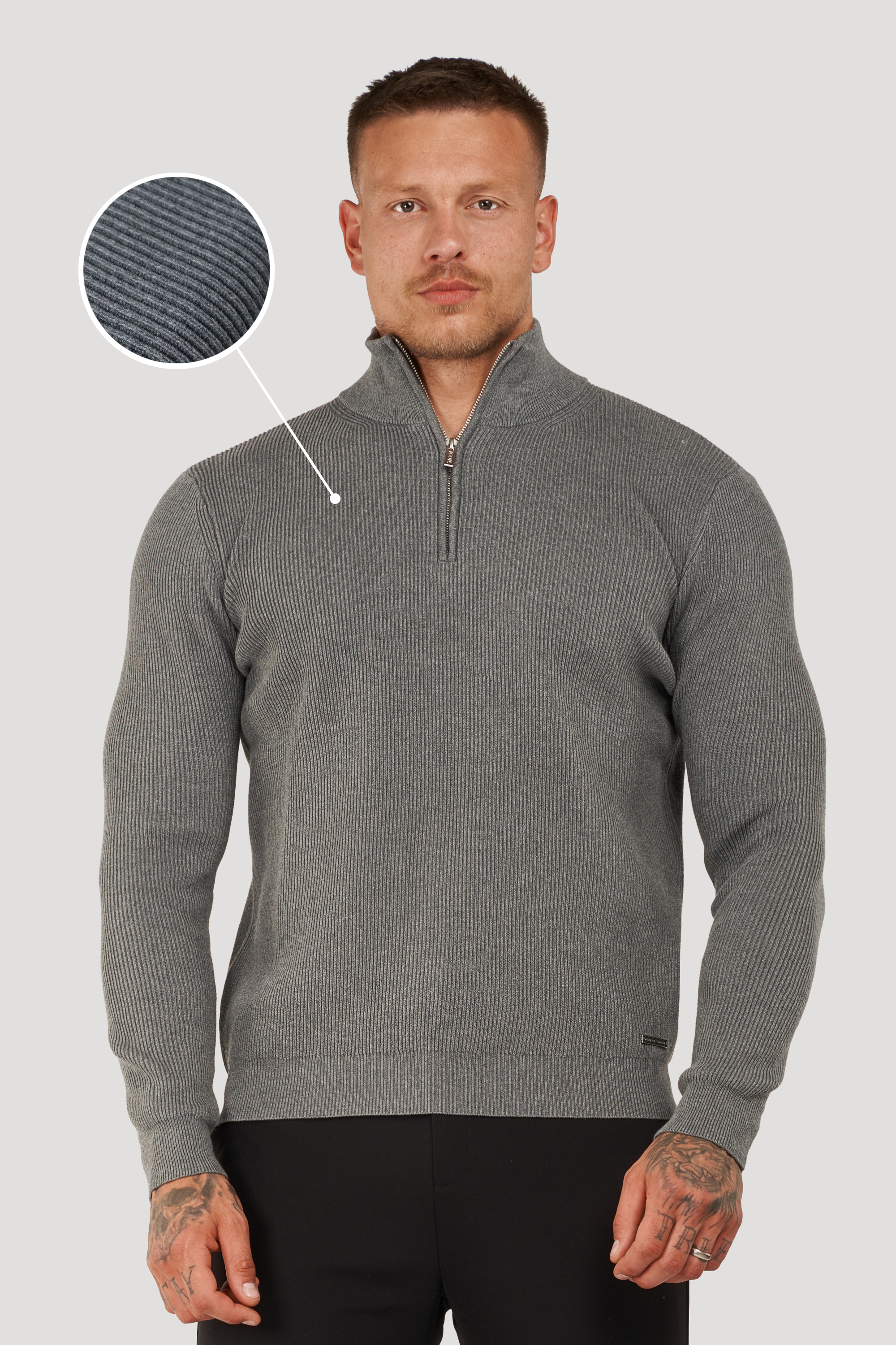 THE RENZO HALF ZIP SWEATER - Maison Sydney