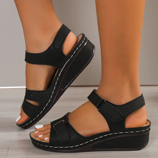 Chic and Comfortable Orthopedic Sandals for Women - Maison Sydney