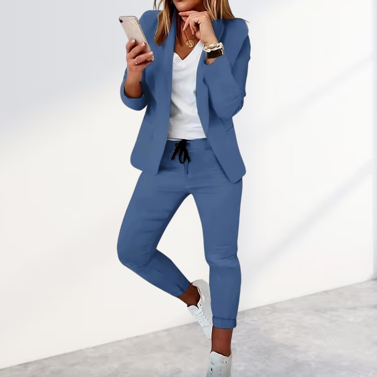Aurelia | Women's Blazer & Jogger Set