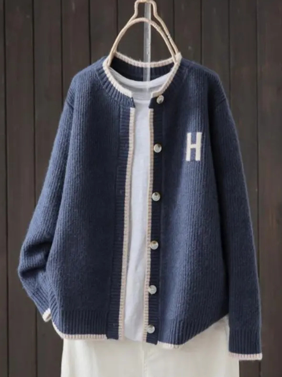Amanda | Women's Oversized Button-Front Knit Cardigan