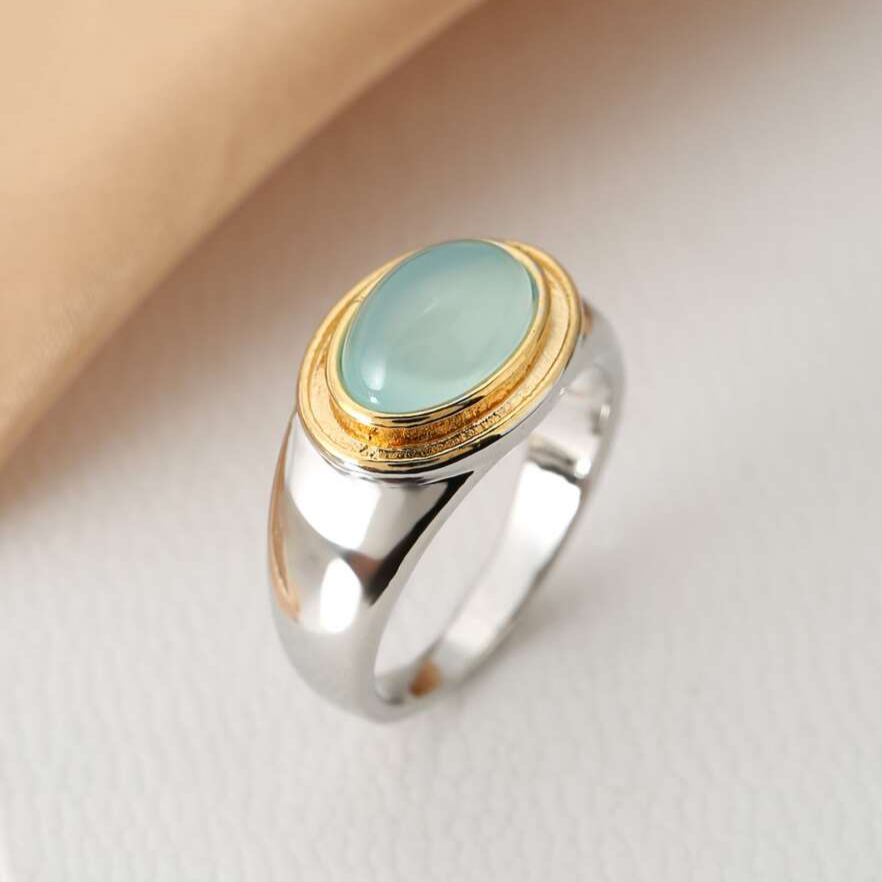 Gabi - Retro Green Moonstone Ring - Threadford