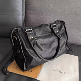 Stylish Vintage Black Leather Handbag - Threadford