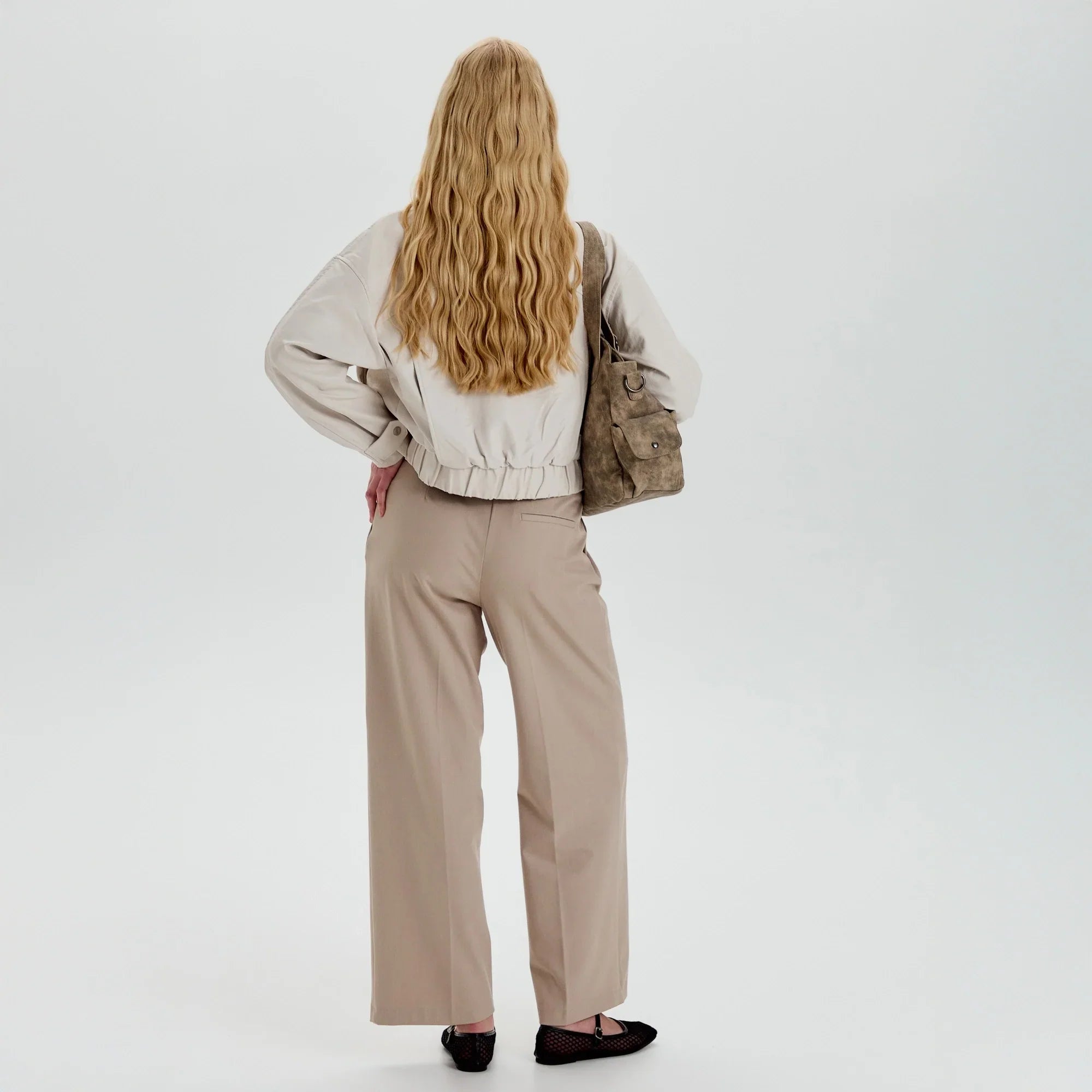 Launa | Crossbody Bag - Threadford