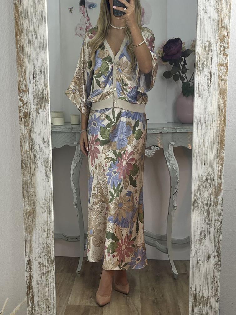 Exquisite Satin Floral Print Off-shoulder Shirt - Threadford