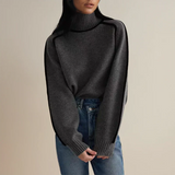 Marta - Elegant Soft Sweater - Threadford