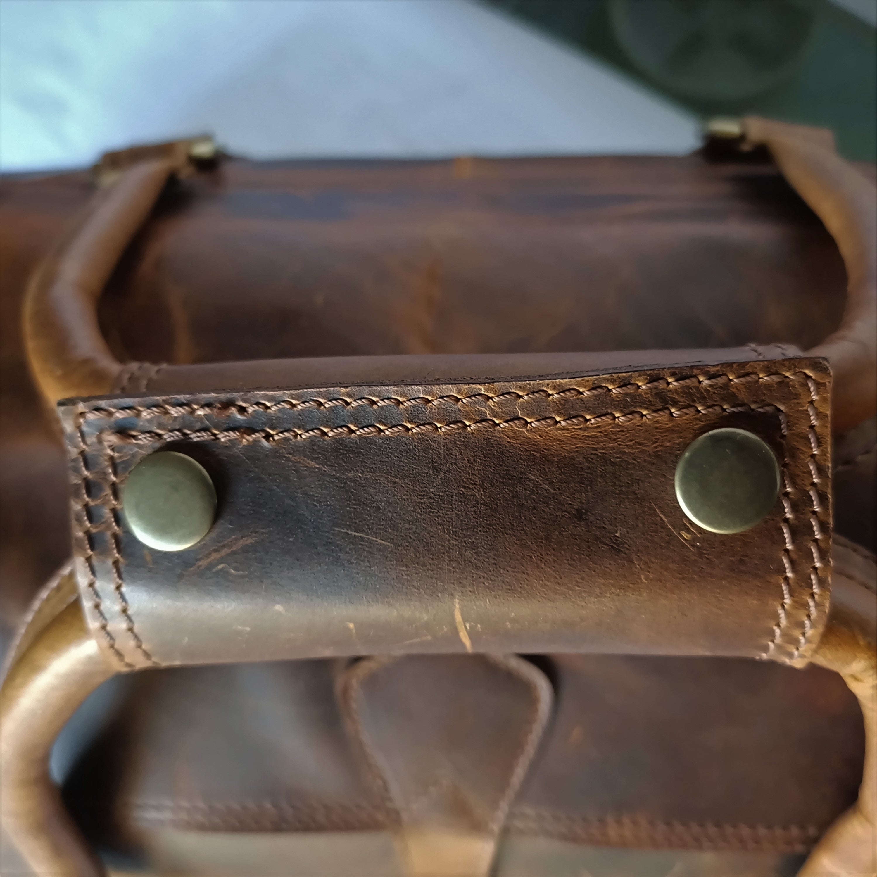 Beige Hard Wax Travel Bag - Threadford