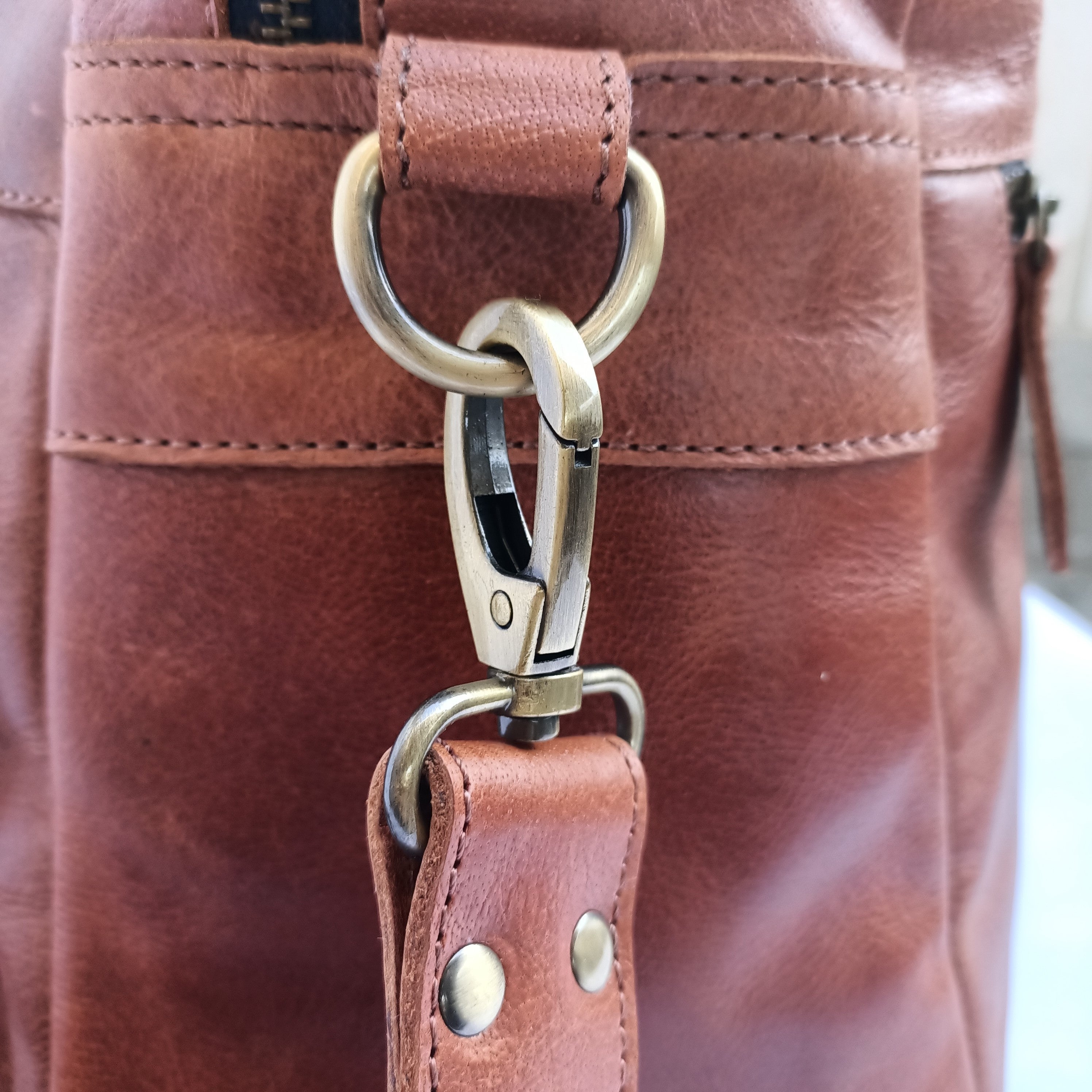 Rustic Brown Briefcase - Threadford