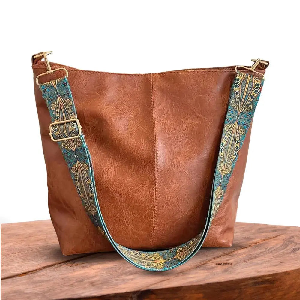 MONIKA'S BAGS - Shoulder Bag with Decor - My Favourite - Threadford