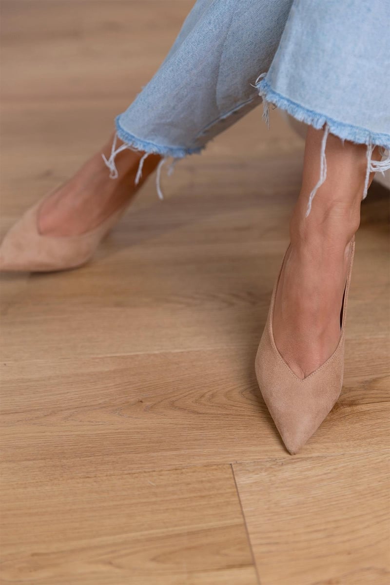 FABIANA | Elegant Stiletto Slingbacks for a Chic Look - Threadford