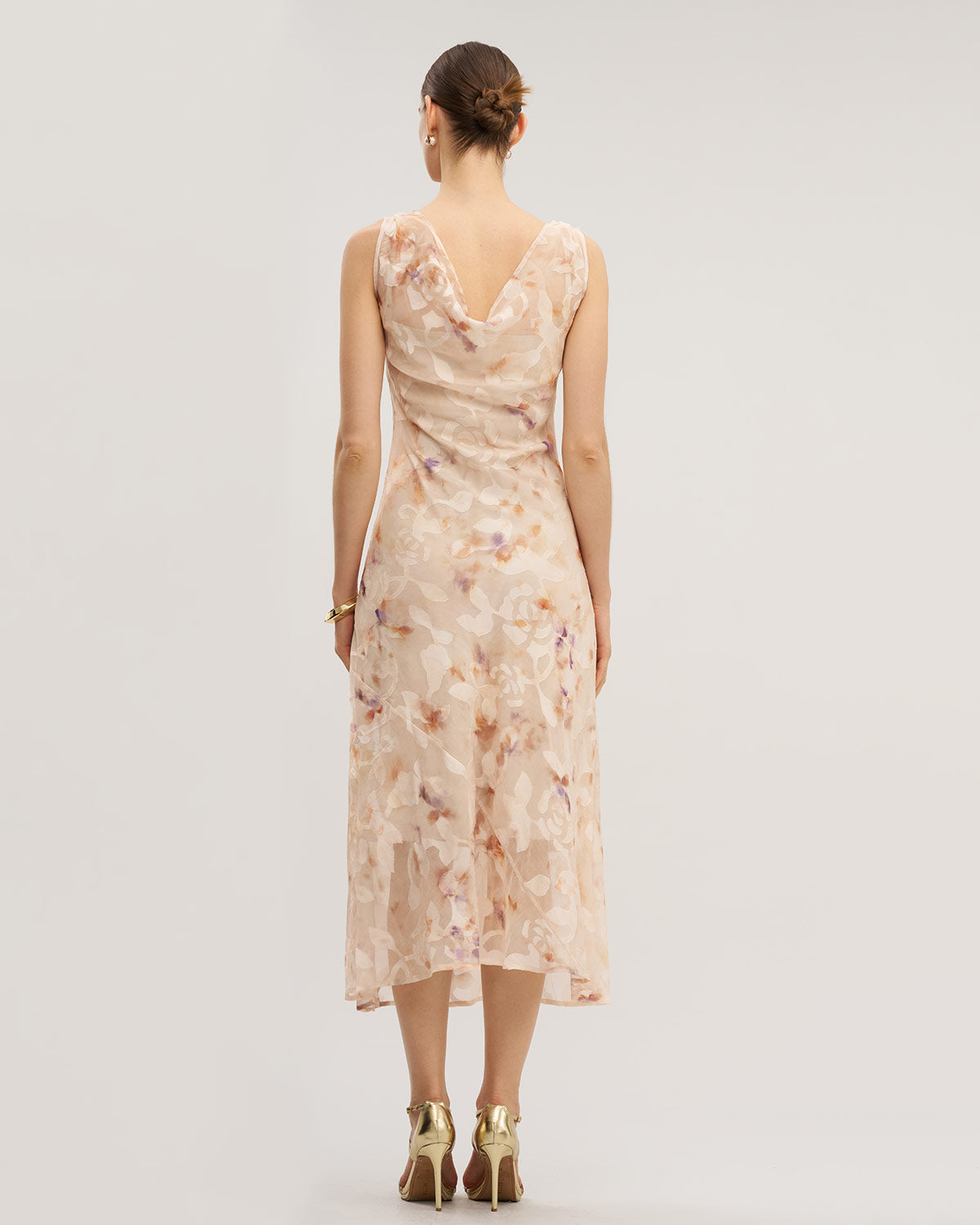 Apricot Floral Sleeveless Maxi Dress - Threadford