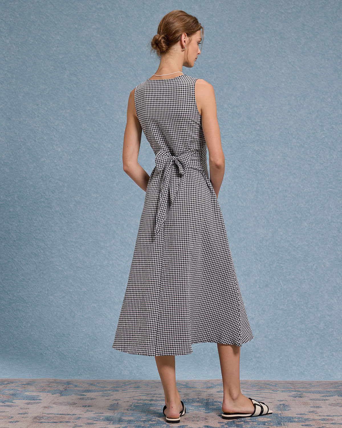 Black Plaid V Neck Sleeveless Maxi Dress - Threadford