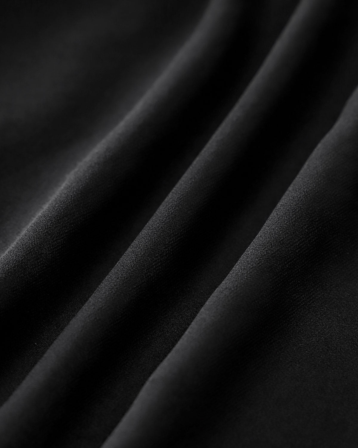 Black Sweetheart Neck Chiffon Maxi Dress - Threadford