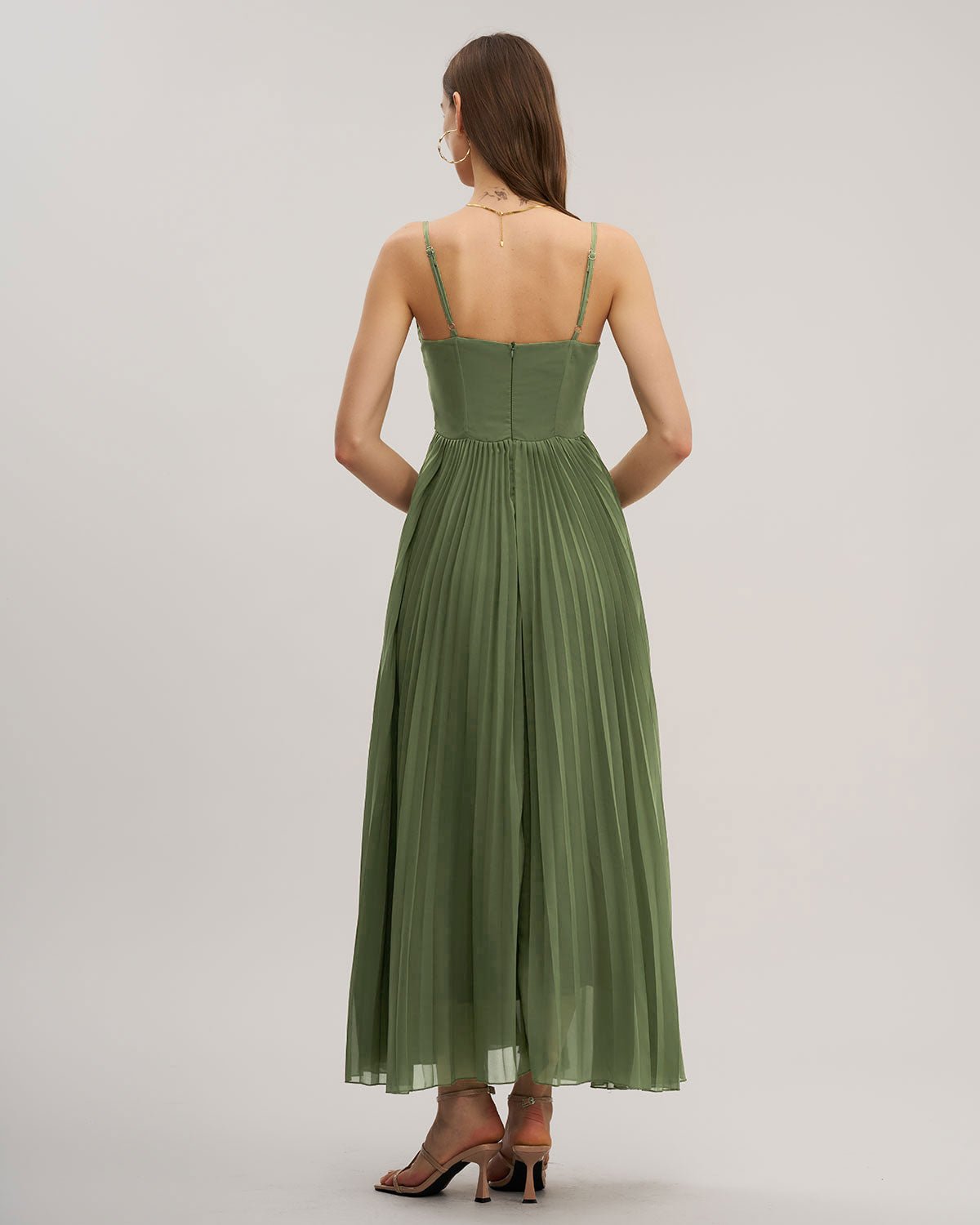 Green Sweetheart Neck Flowy Slip Maxi Dress - Threadford