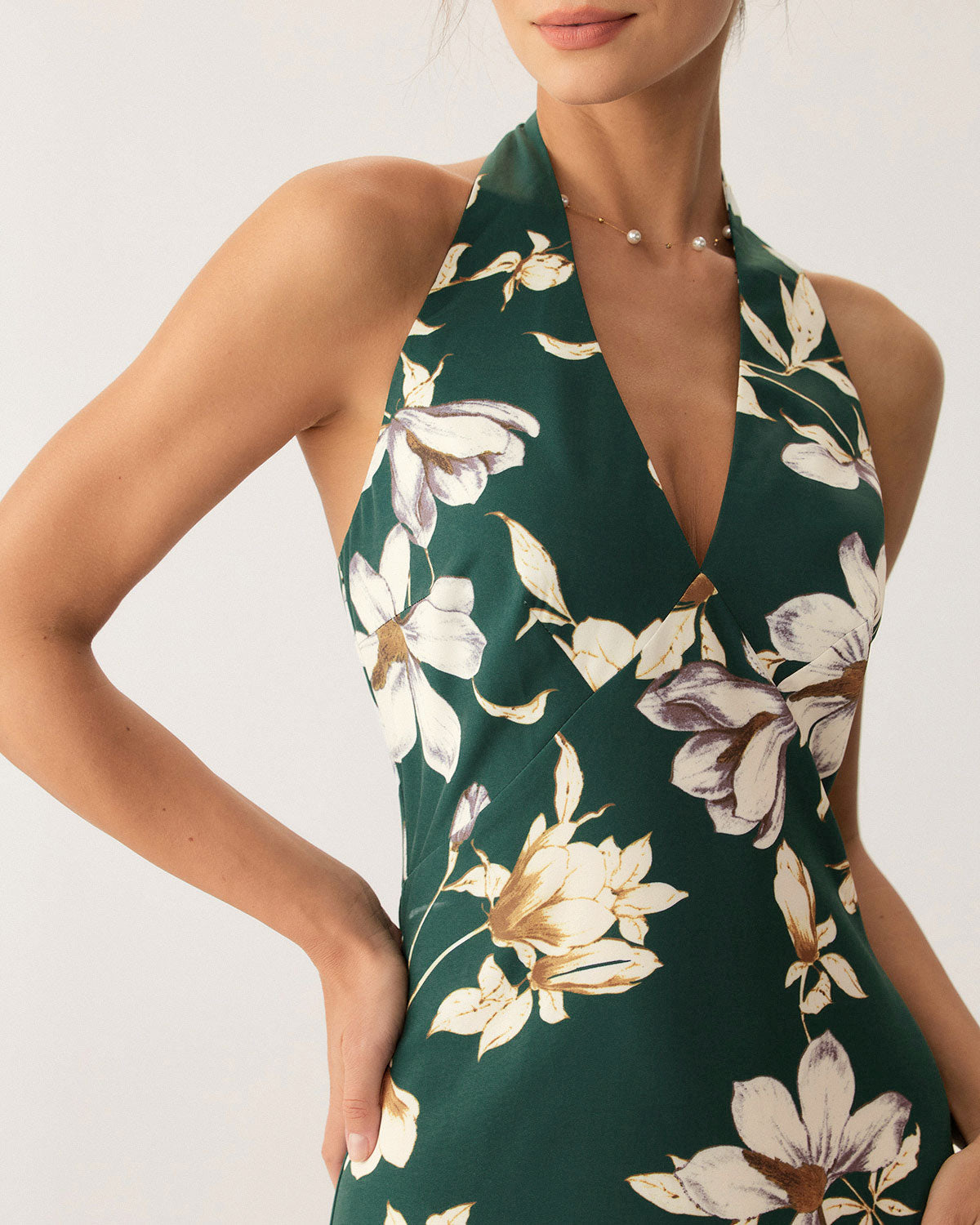 Green Floral Halter Maxi Dress - Threadford