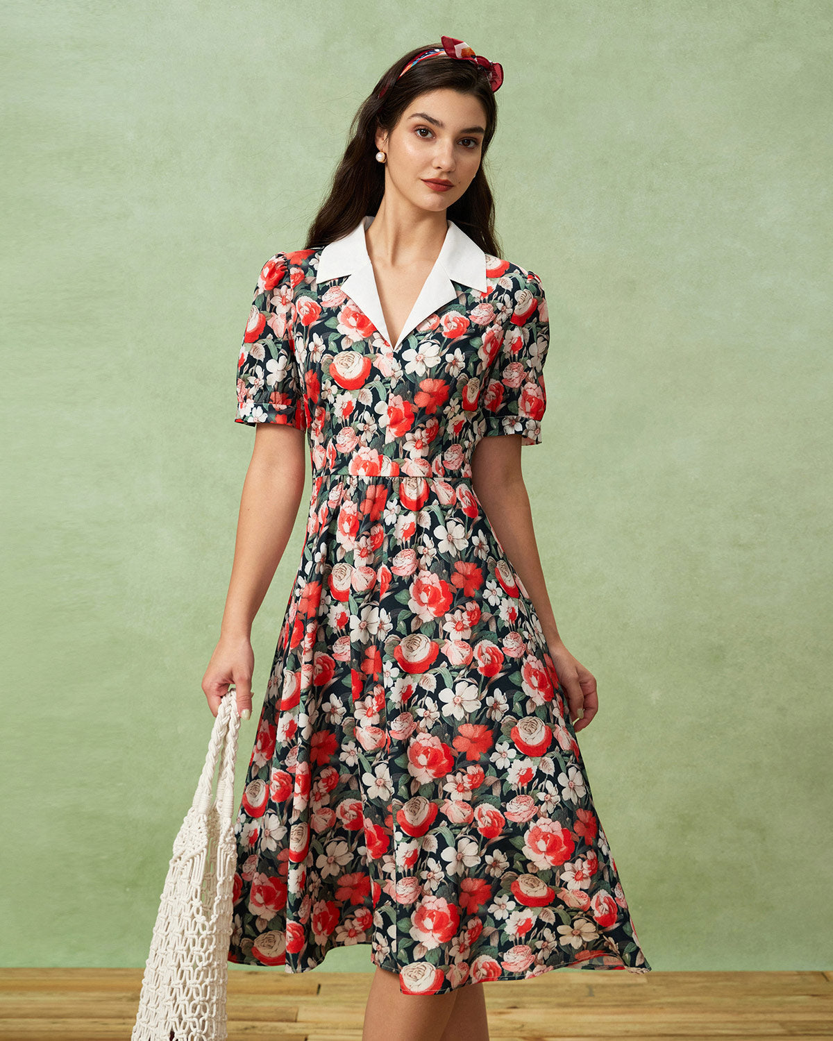 Black Floral Contrast Midi Dress - Threadford