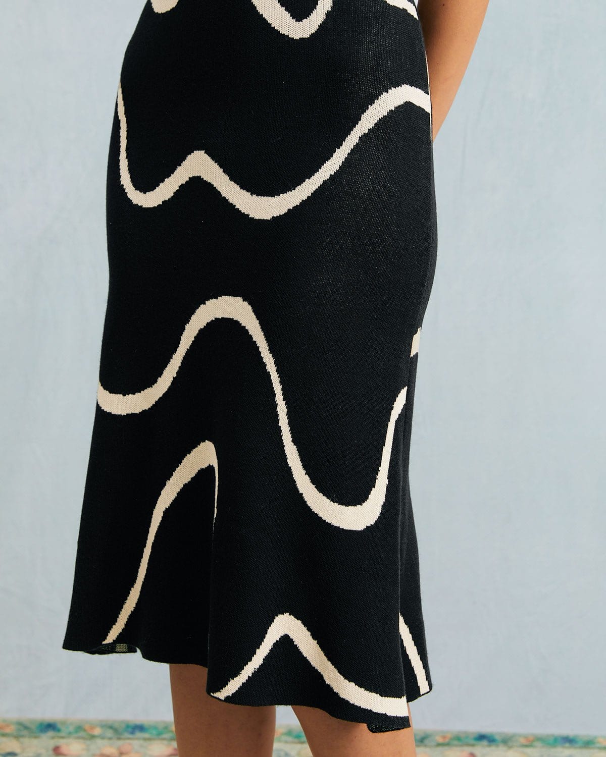 The Black Wave Mermaid Hem Knit Midi Dress - Threadford