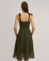 Green Sweetheart Neck Tie Strap Midi Dress - Threadford