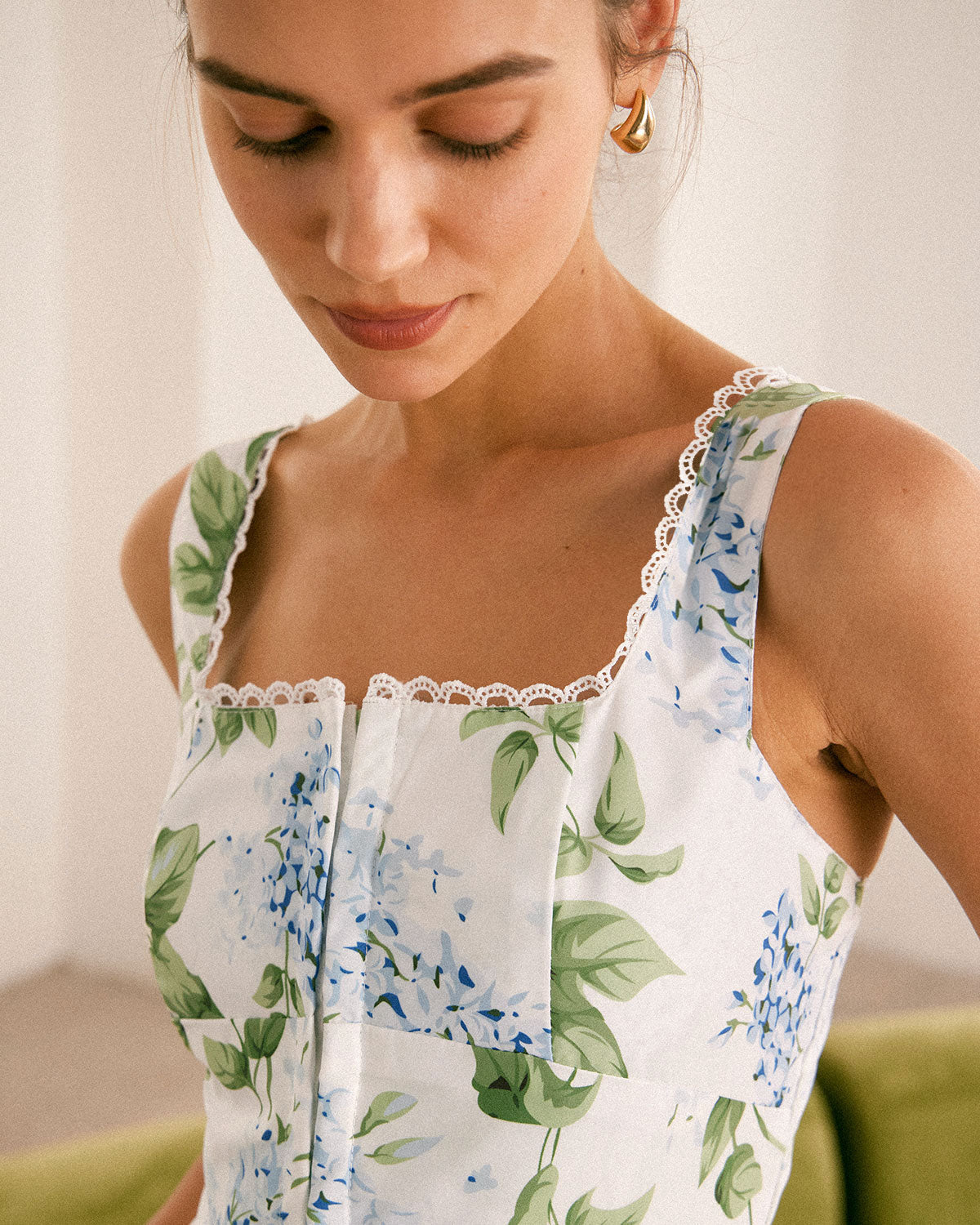 The White Square Neck Floral A-Line Midi Dress - Threadford