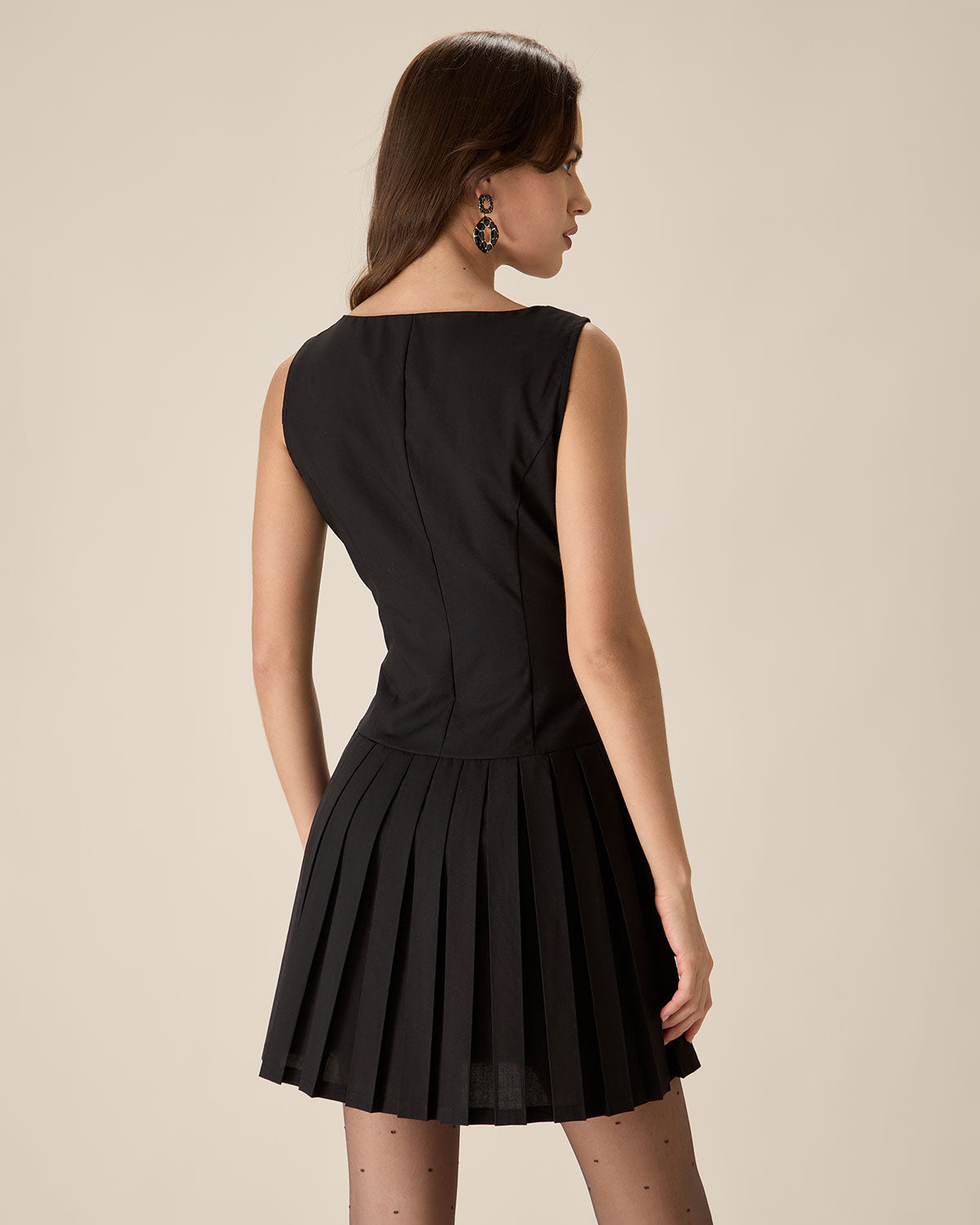 Black Boat Neck Pleated Mini Dress - Threadford