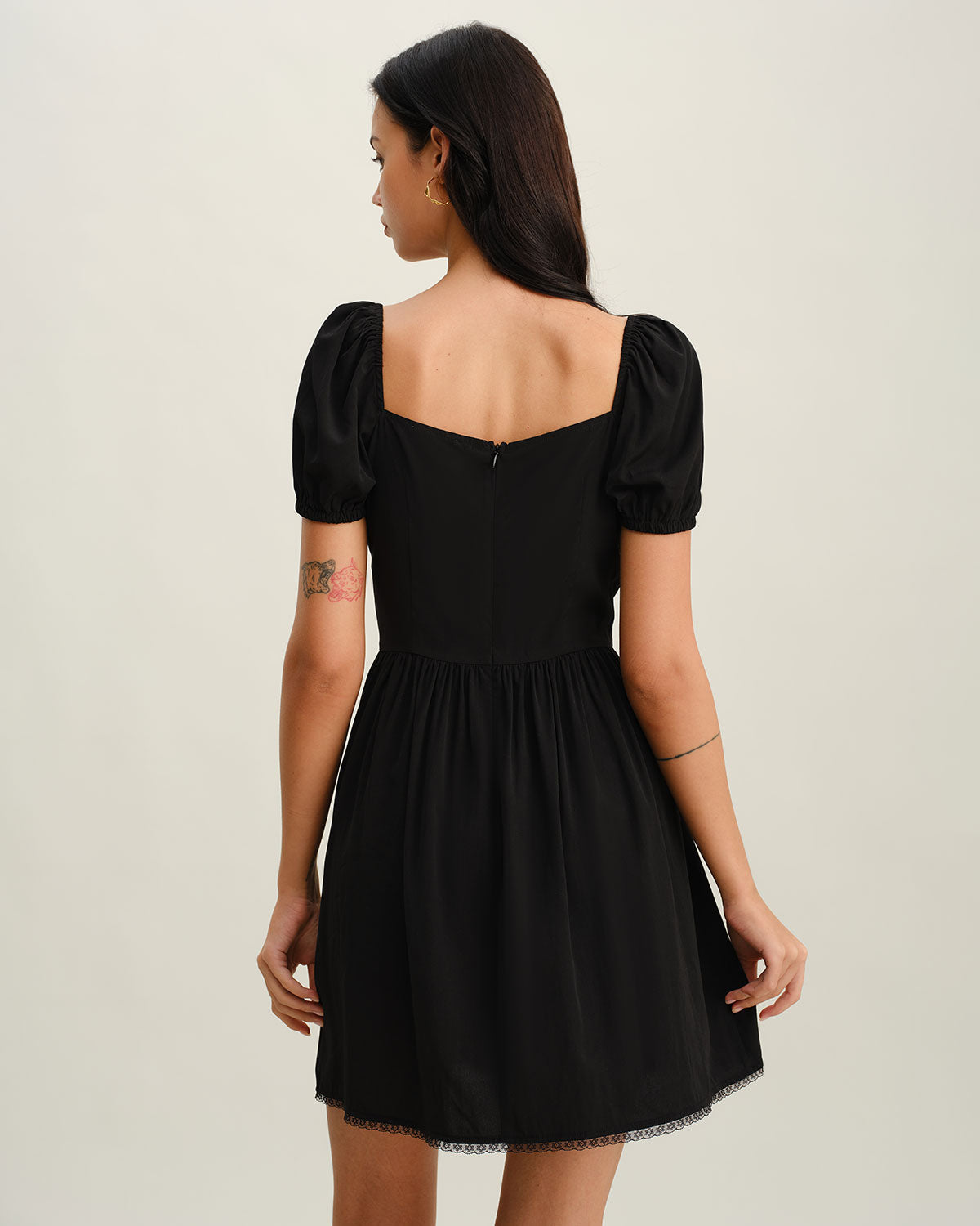 Black Sweetheart Neck Puffed Sleeve Mini Dress - Threadford