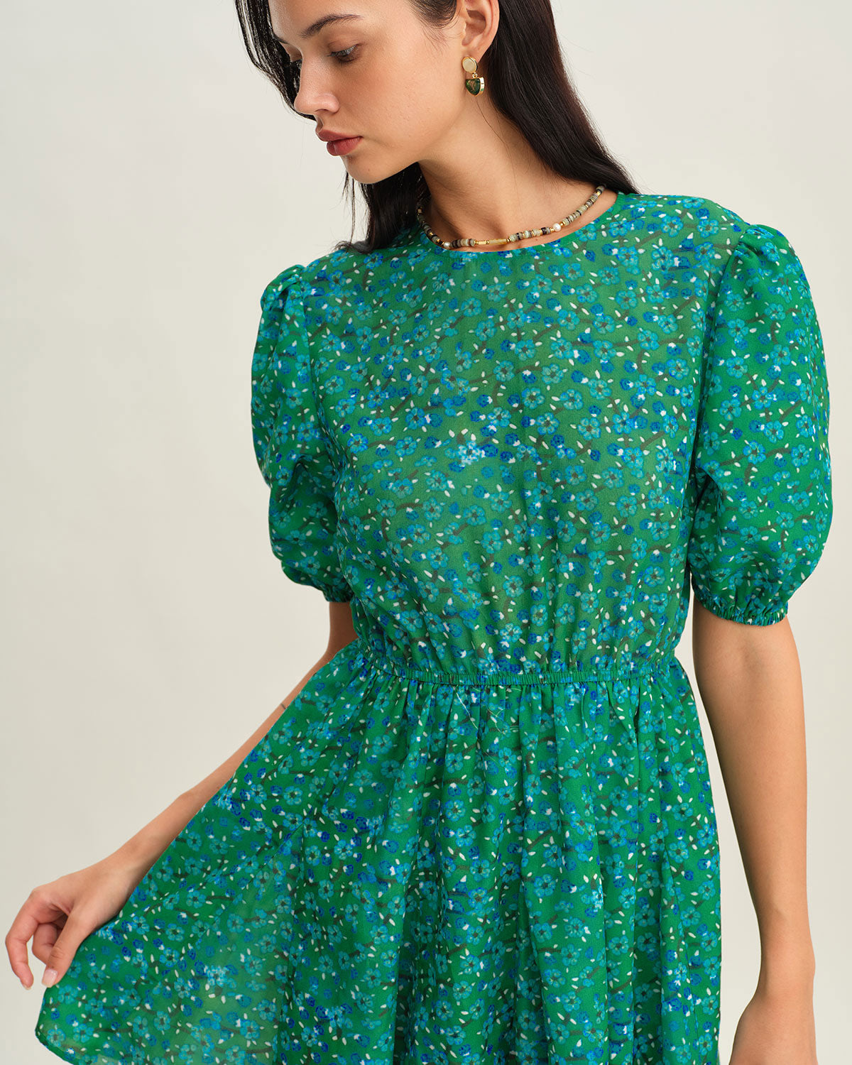 Green Ruched Elastic Waist Mini Dress - Threadford