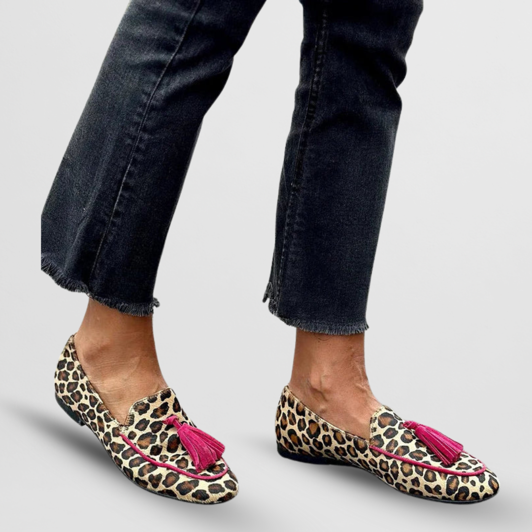 Louison | Elegant Slippers with Fringed Details - Threadford