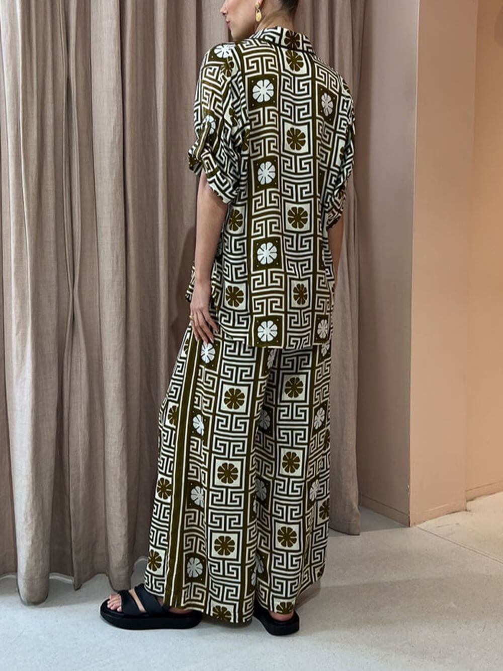 Unique Pattern Print Elastic Waist Pocket Wide Leg Pants - Threadford