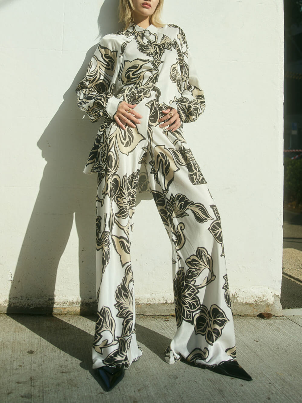 Exquisite Floral Print Loose Oversized Shirt - Threadford