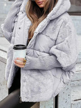 Olivia | Elegant Hooded Jacket with Plush Panel Design