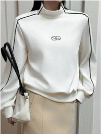 Alina | Sporty Pullover with Contrast Sleeve Stripes
