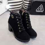 Iris | Orthopedic Ankle Boots with Zipper and Heel
