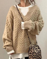 Freya | Oversized Cable-Knit V-Neck Sweater