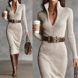 Daisy | Elegant Knit Dress with Belt and Collar