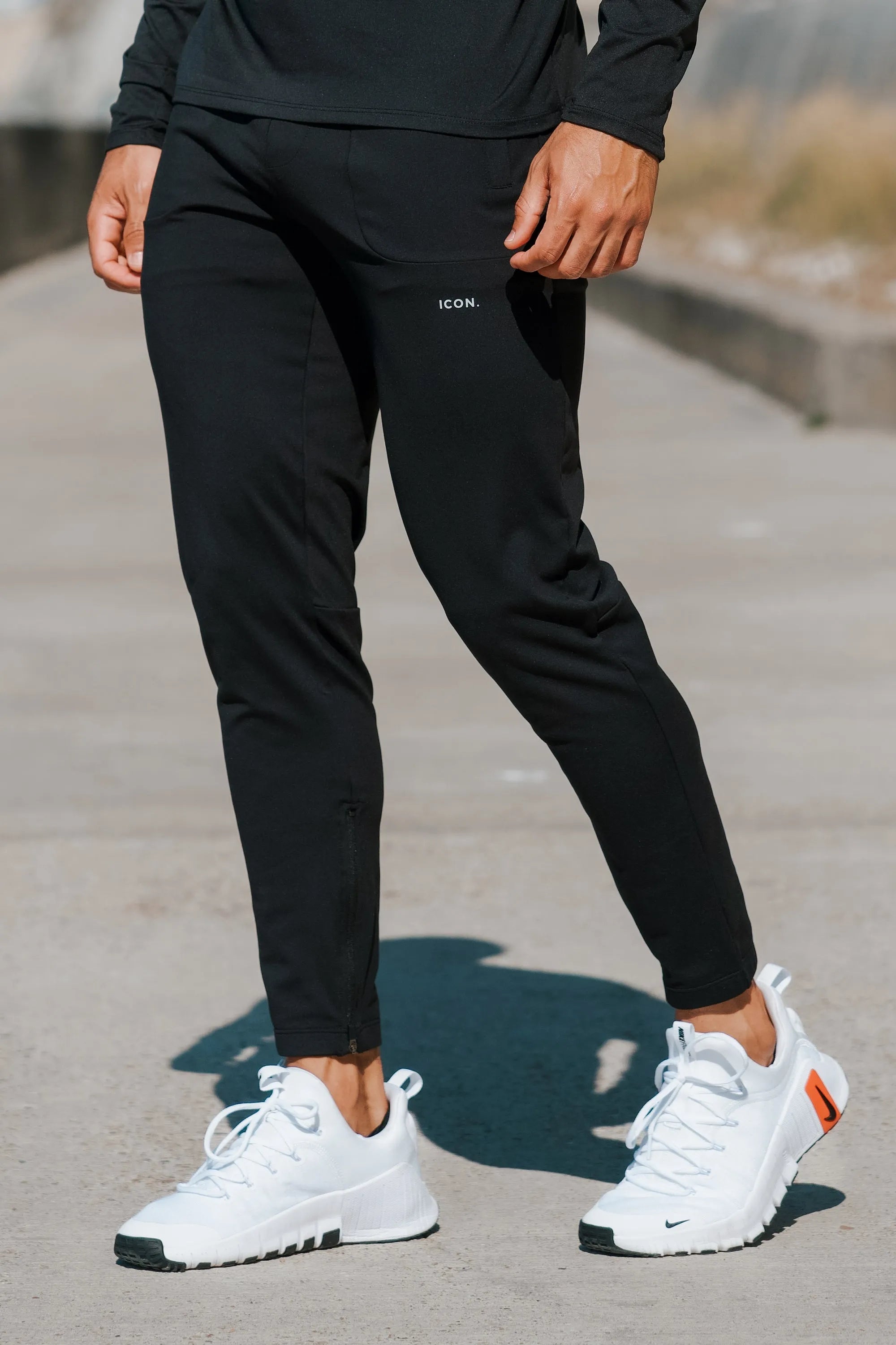 THE ICON ACTIVE TROUSERS - Maison Sydney