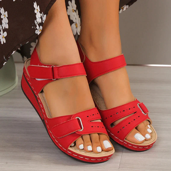 Chic and Comfortable Orthopedic Sandals for Women - Maison Sydney