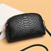 Monika's Elegant Shoulder Bag - Threadford